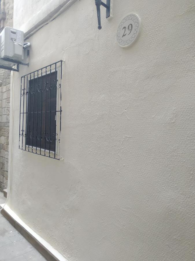 New Apartment In Old City Баку Экстерьер фото